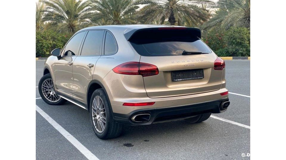 Porsche Cayenne - Image 5