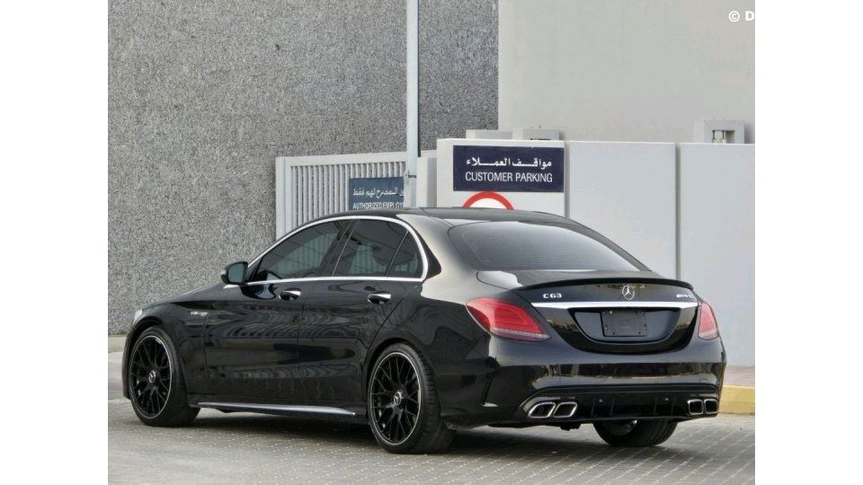 Mercedes Benz C-Class - Image 9