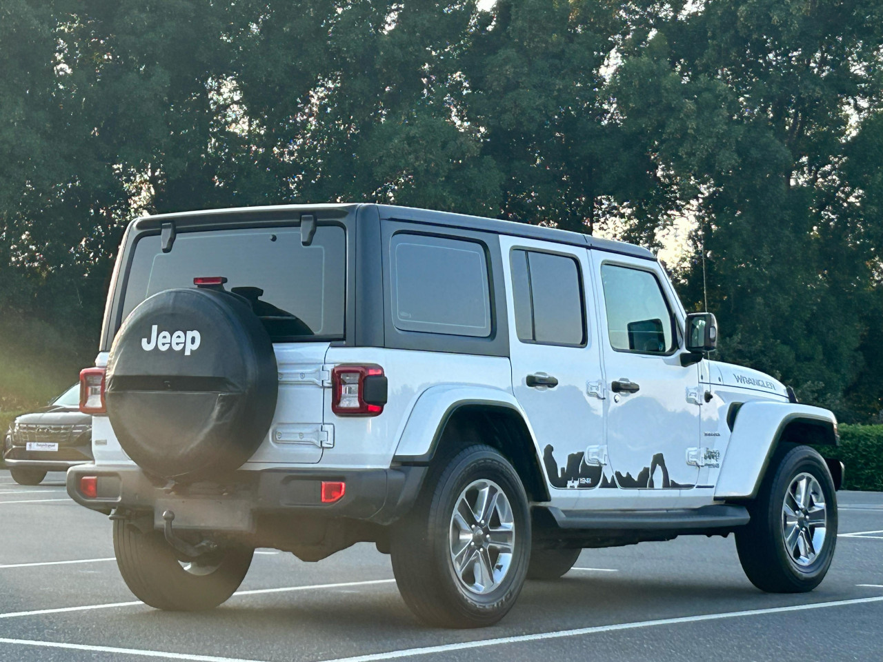Jeep Wrangler Unlimited - Image 10