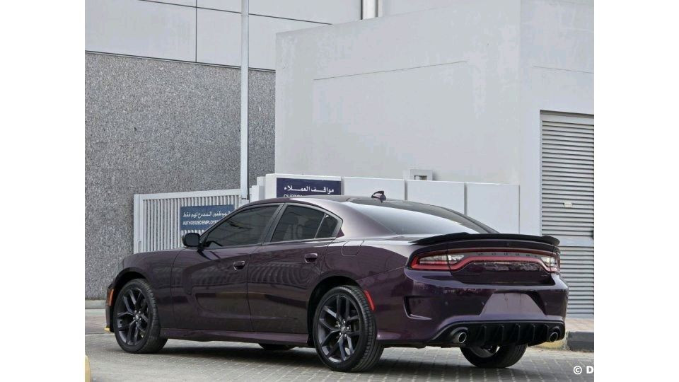 Dodge Charger - Image 14