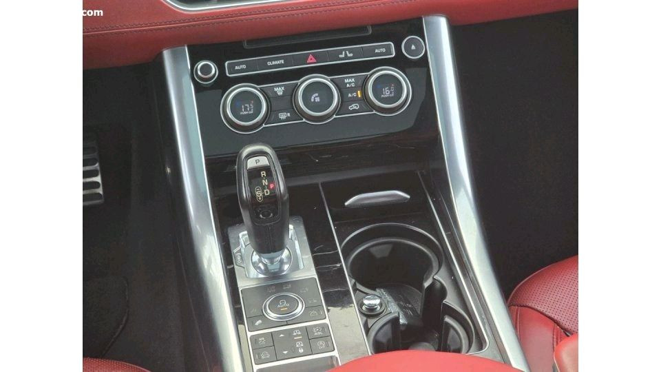 Range Rover Supercharged - Image 12