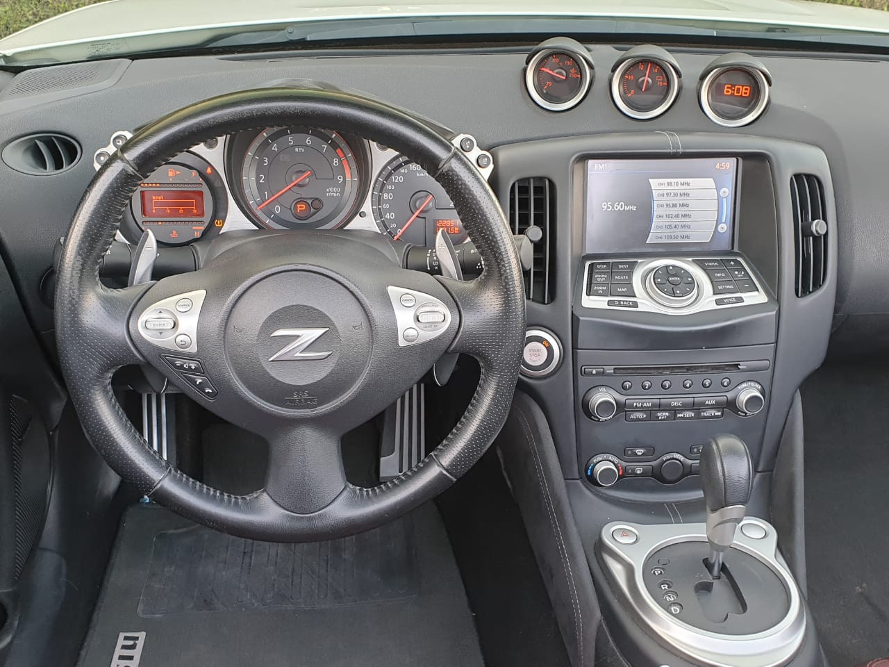 Nissan 370z - Image 3
