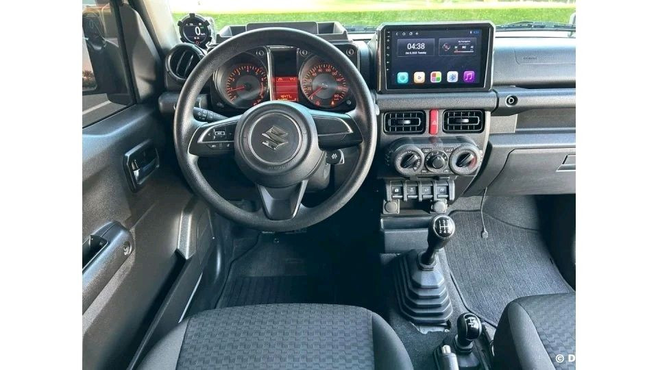 Suzuki Jimny - Image 10