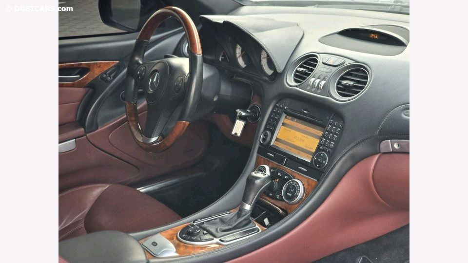 Mercedes Benz SL-Class - Image 6