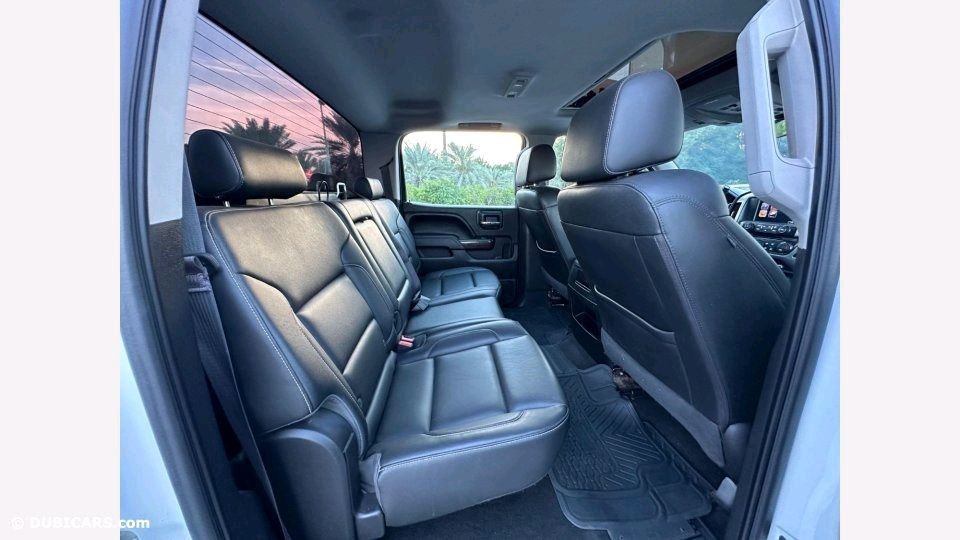 GMC Sierra - Image 3