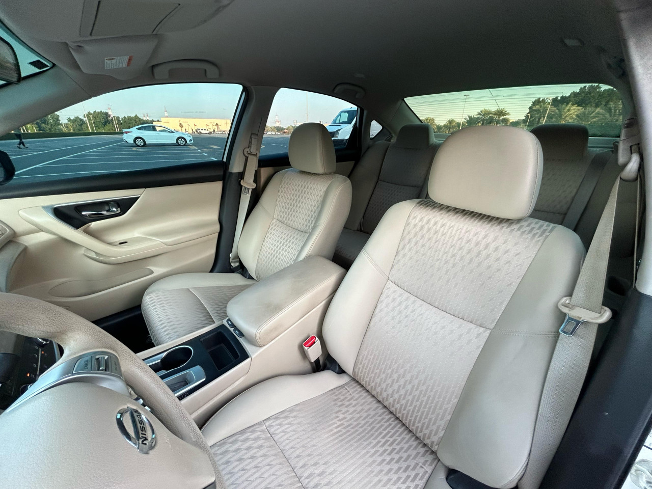 Nissan Altima - Image 17
