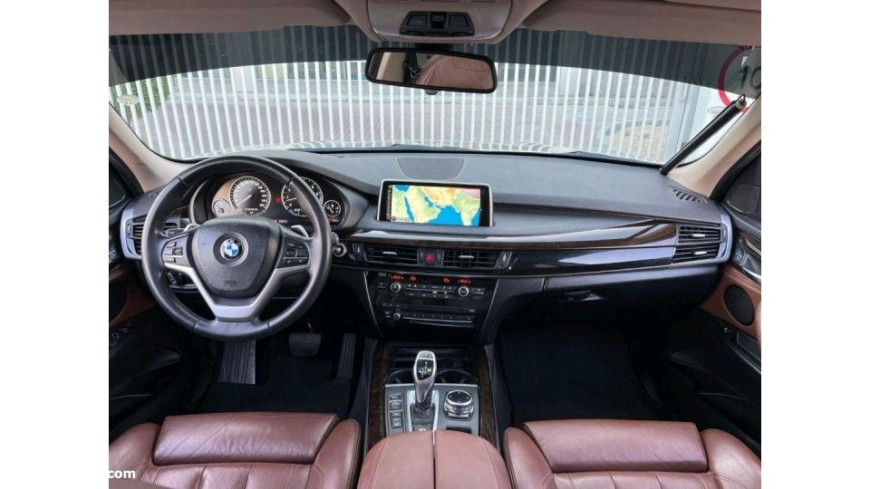 BMW X5 - Image 8
