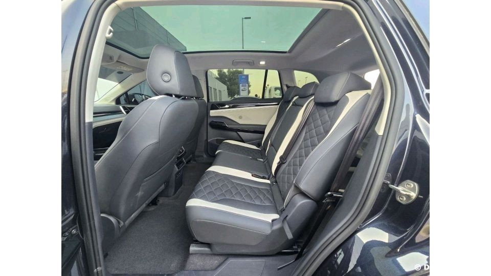 Volkswagen ID 6 - Image 4