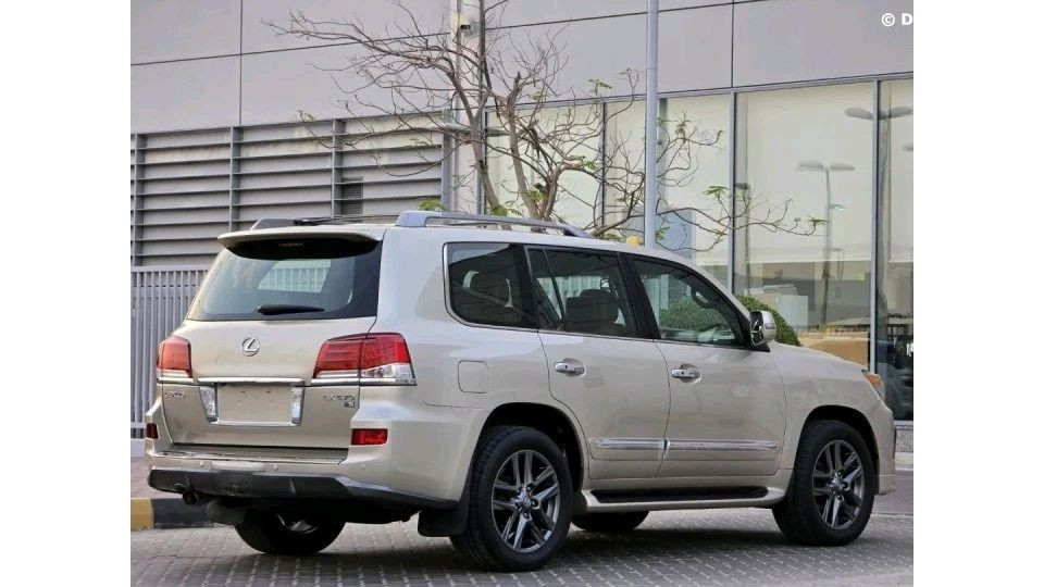 Lexus LX-Series - Image 4