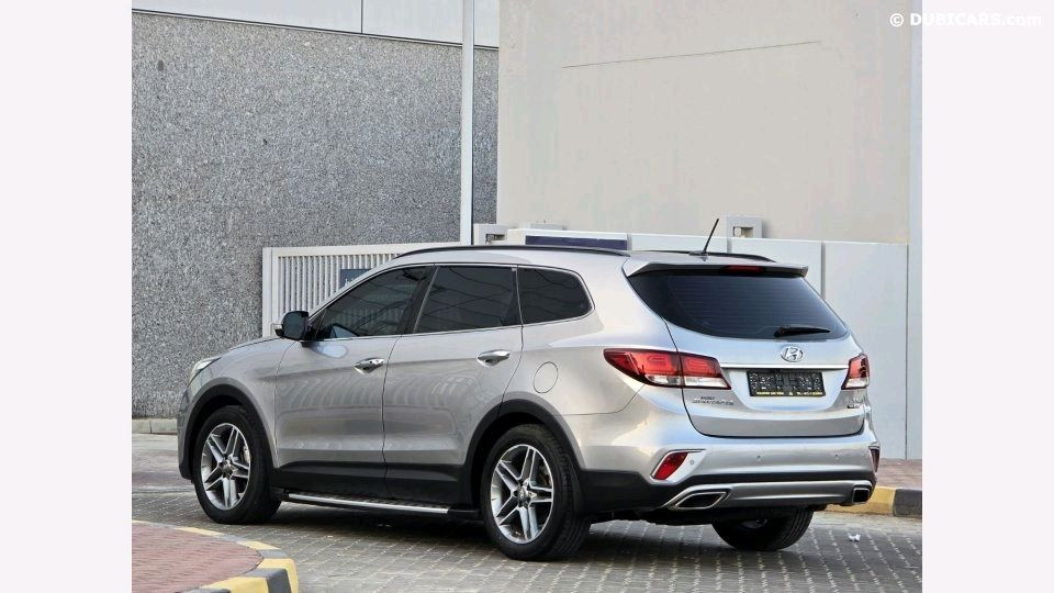 Hyundai Santa Fe - Image 4