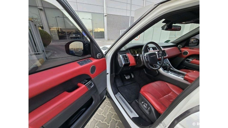 Range Rover Supercharged - Image 11
