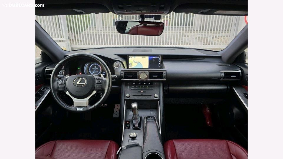 Lexus IS-F - Image 12