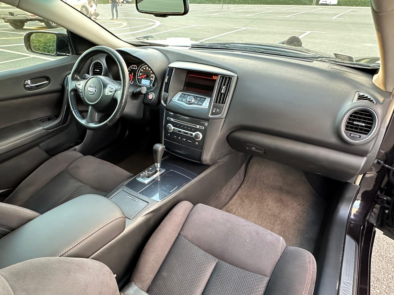 Nissan Maxima - Image 12