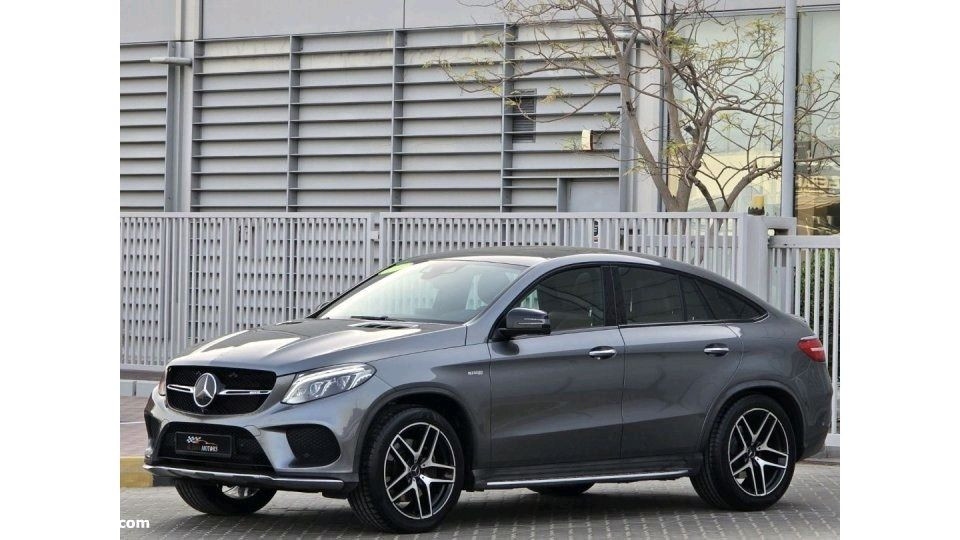 Mercedes Benz GLE SUV - Image 5
