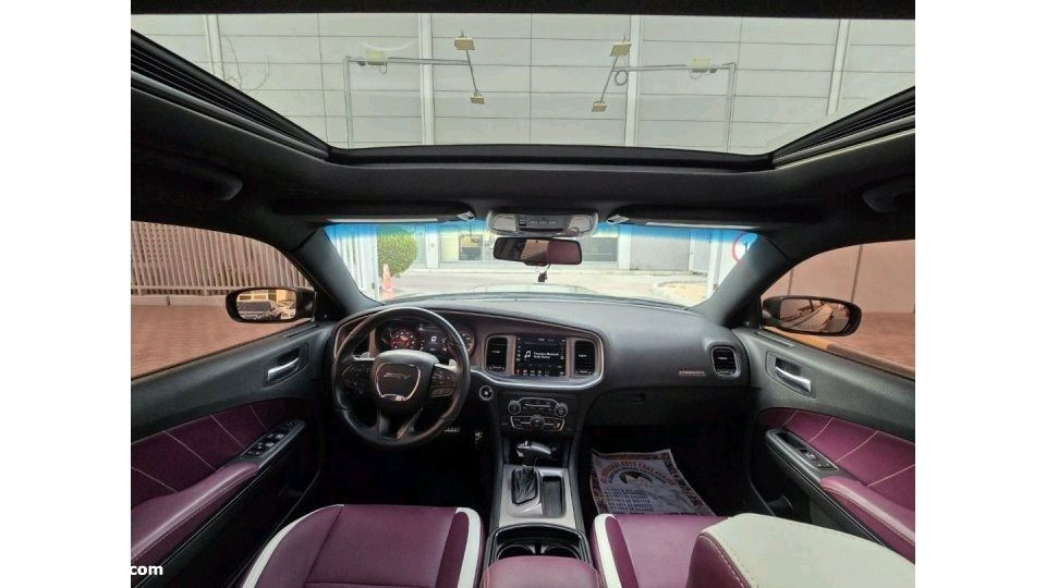 Dodge Charger - Image 13
