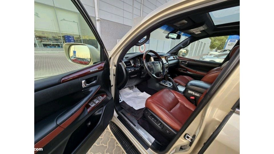 Lexus LX-Series - Image 8