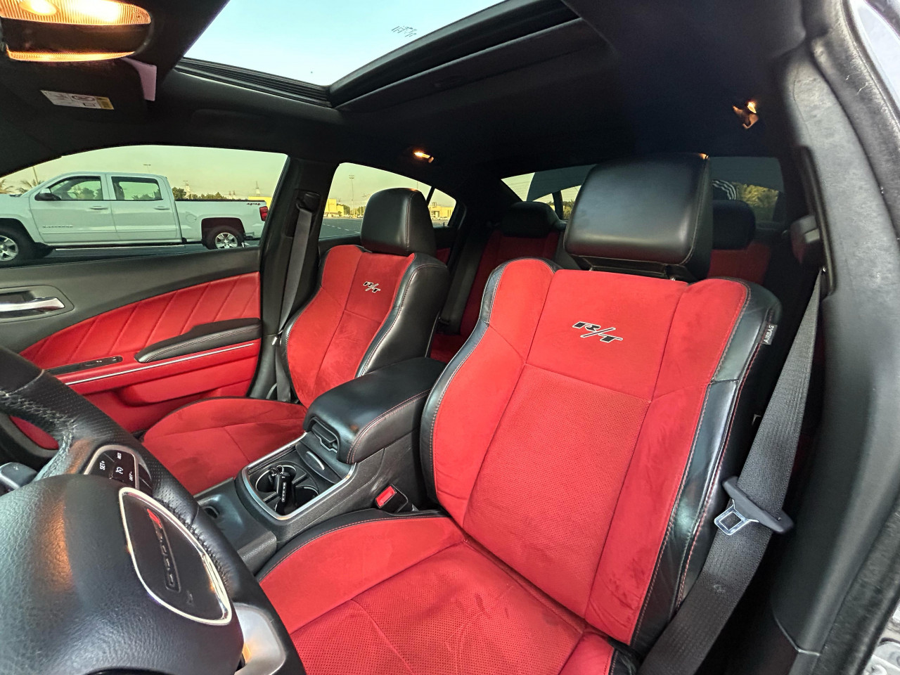 Dodge Charger - Image 7