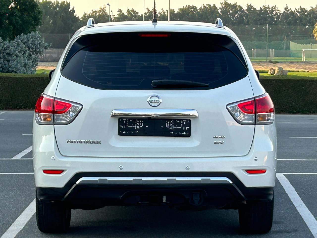 Nissan Pathfinder - Image 12