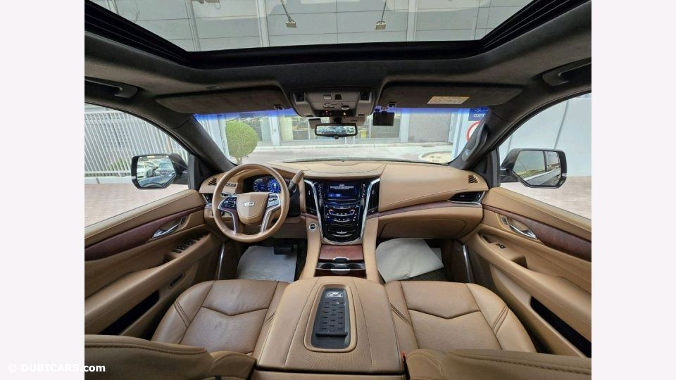 Cadillac Escalade - Image 7