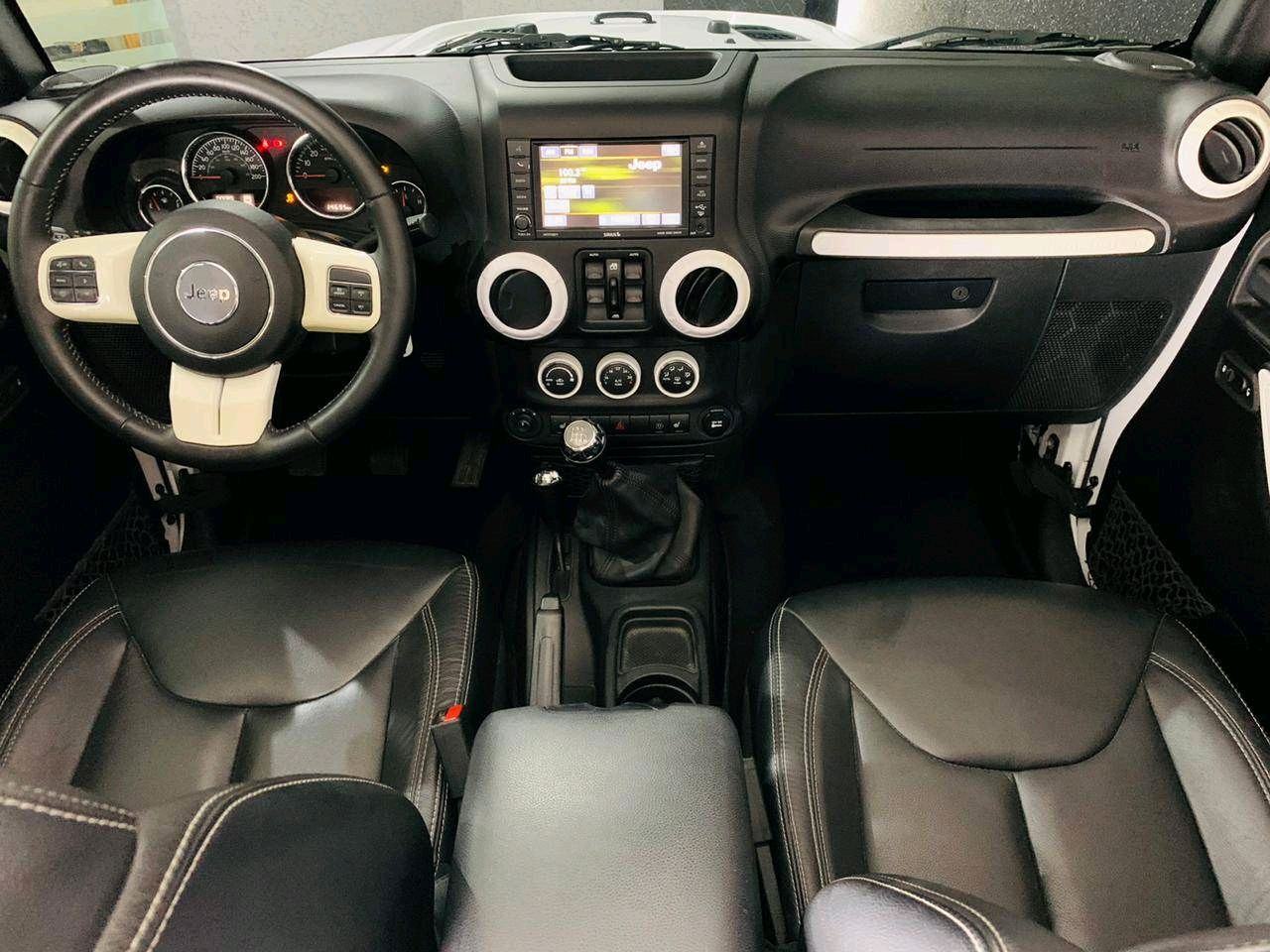 Jeep Wrangler - Image 6