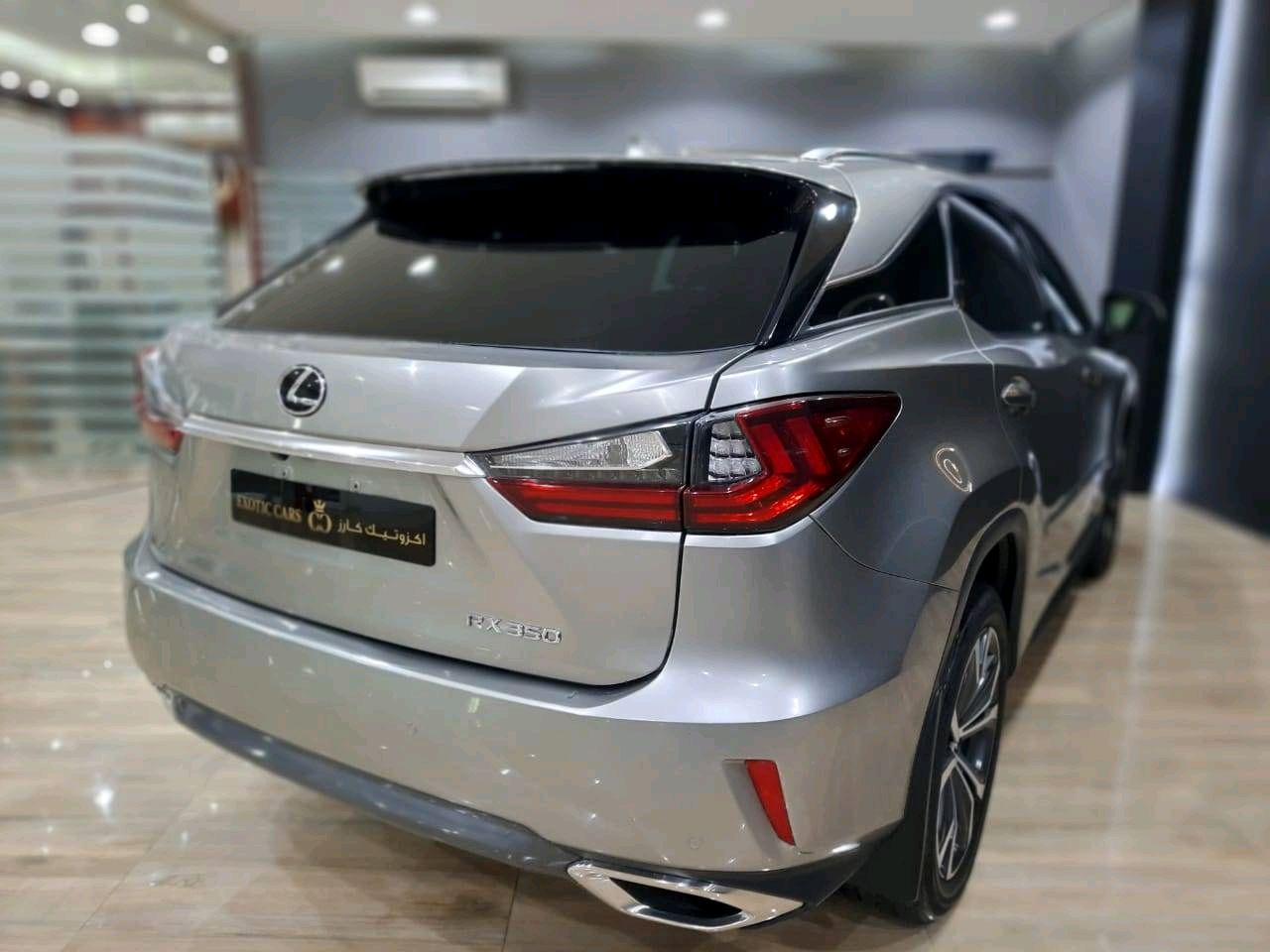 Lexus RX-Series - Image 4