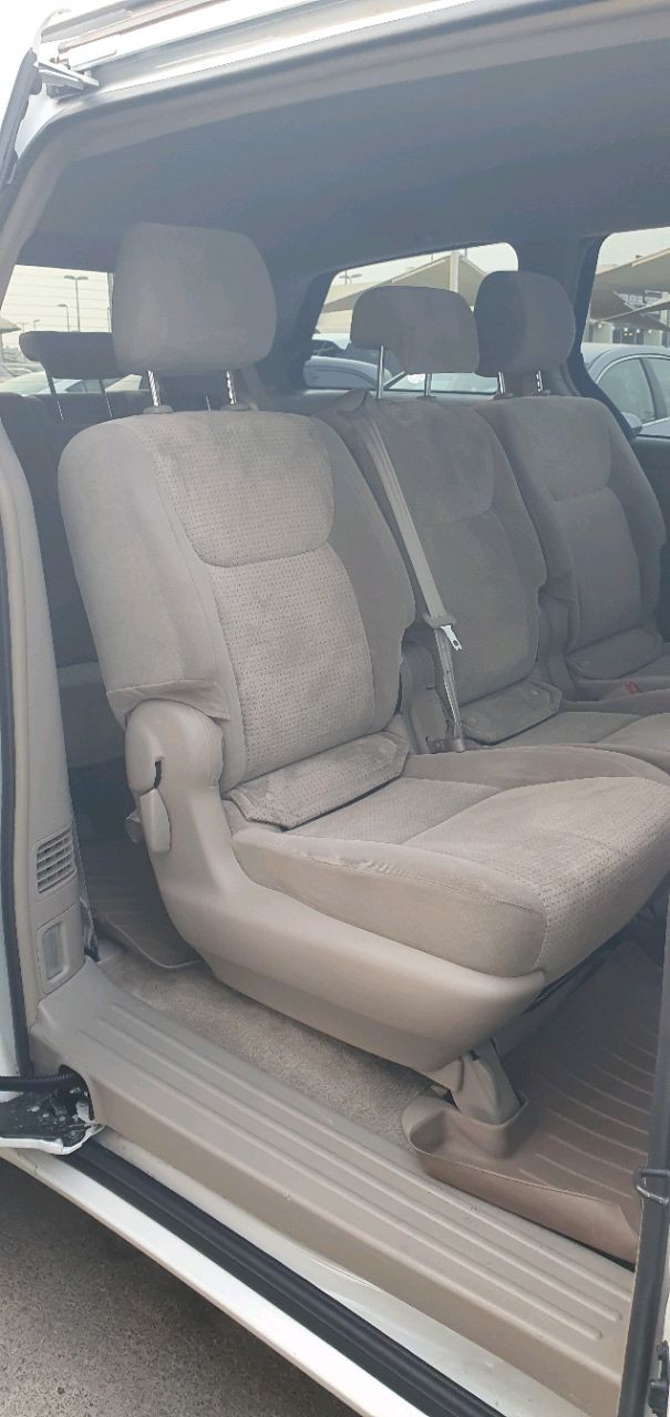 Toyota Sienna - Image 7