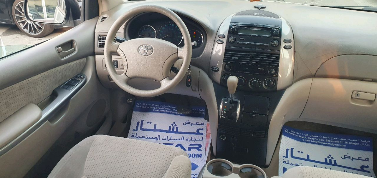 Toyota Sienna - Image 8