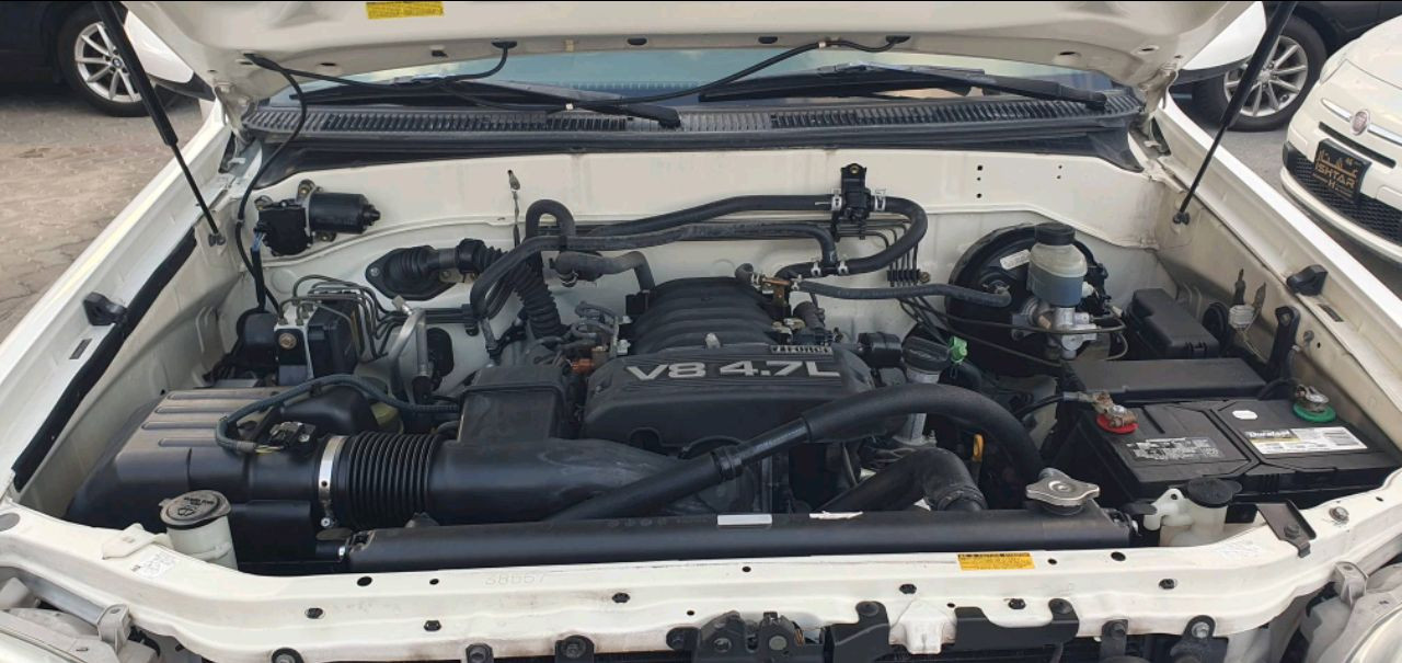Toyota Sequoia - Image 11