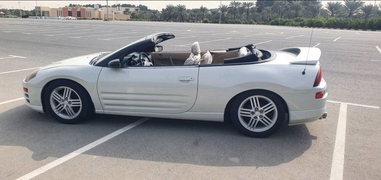 Mitsubishi Eclipse - Image 10