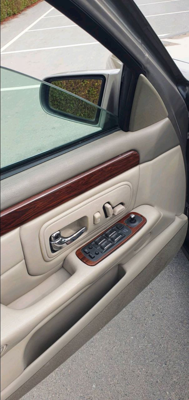 Cadillac Fleetwood - Image 10