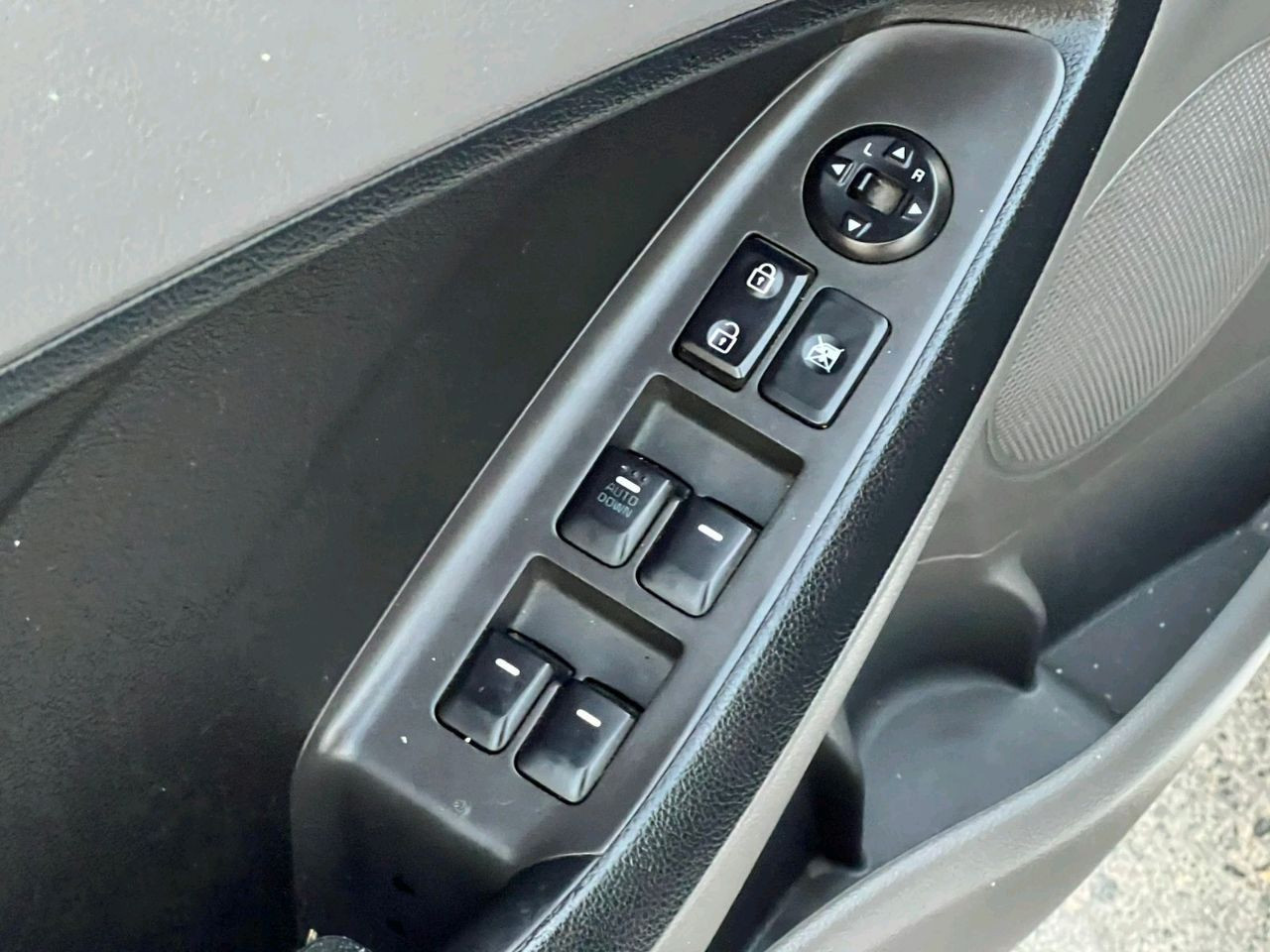 KIA Cerato - Image 4