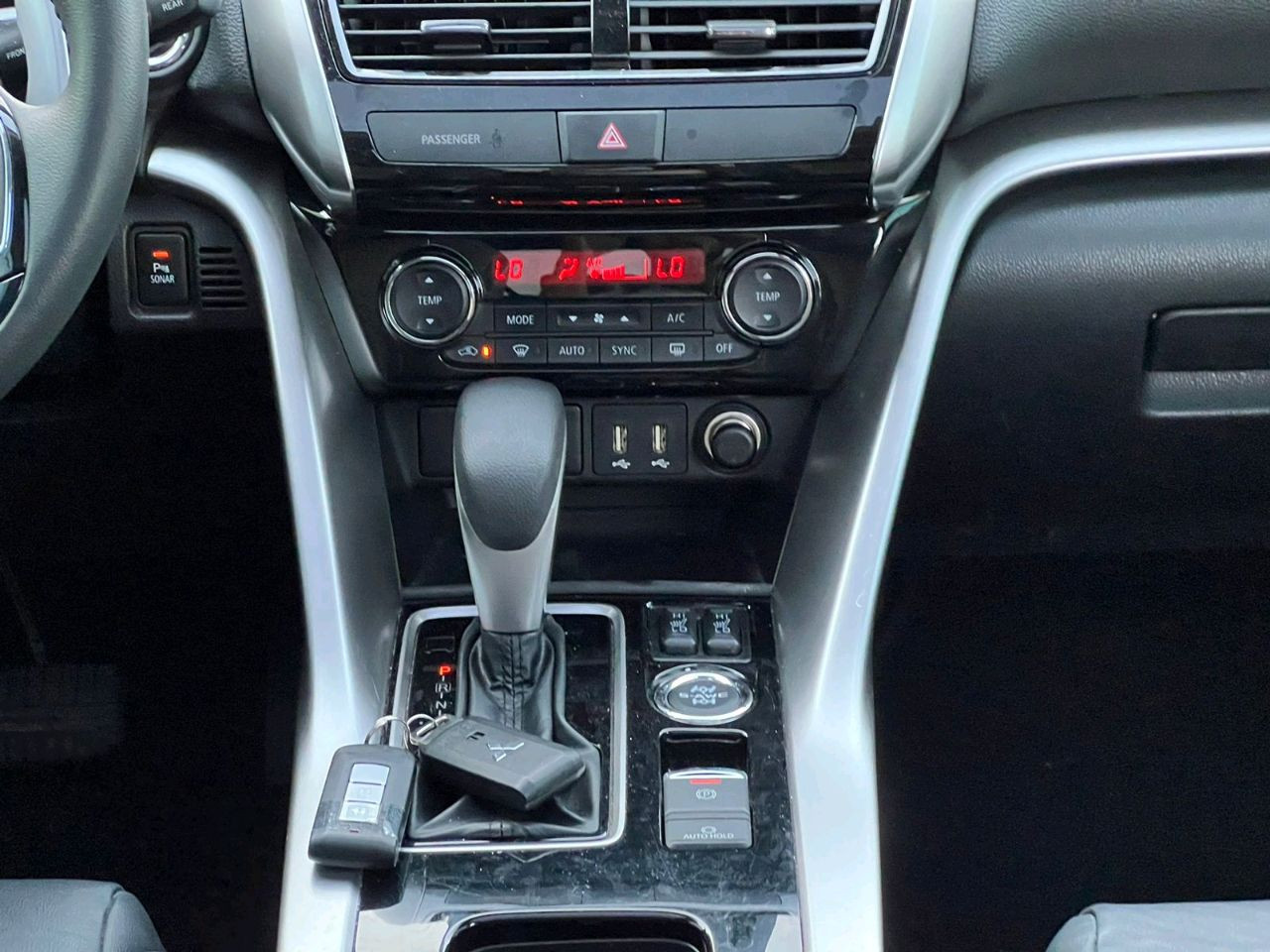 Mitsubishi Eclipse - Image 9
