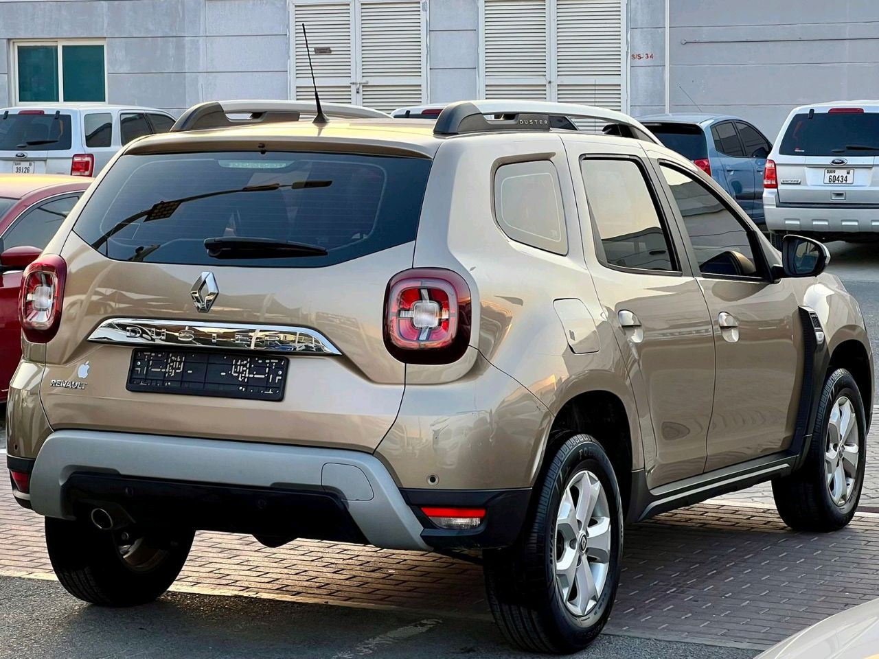 Renault Duster - Image 3