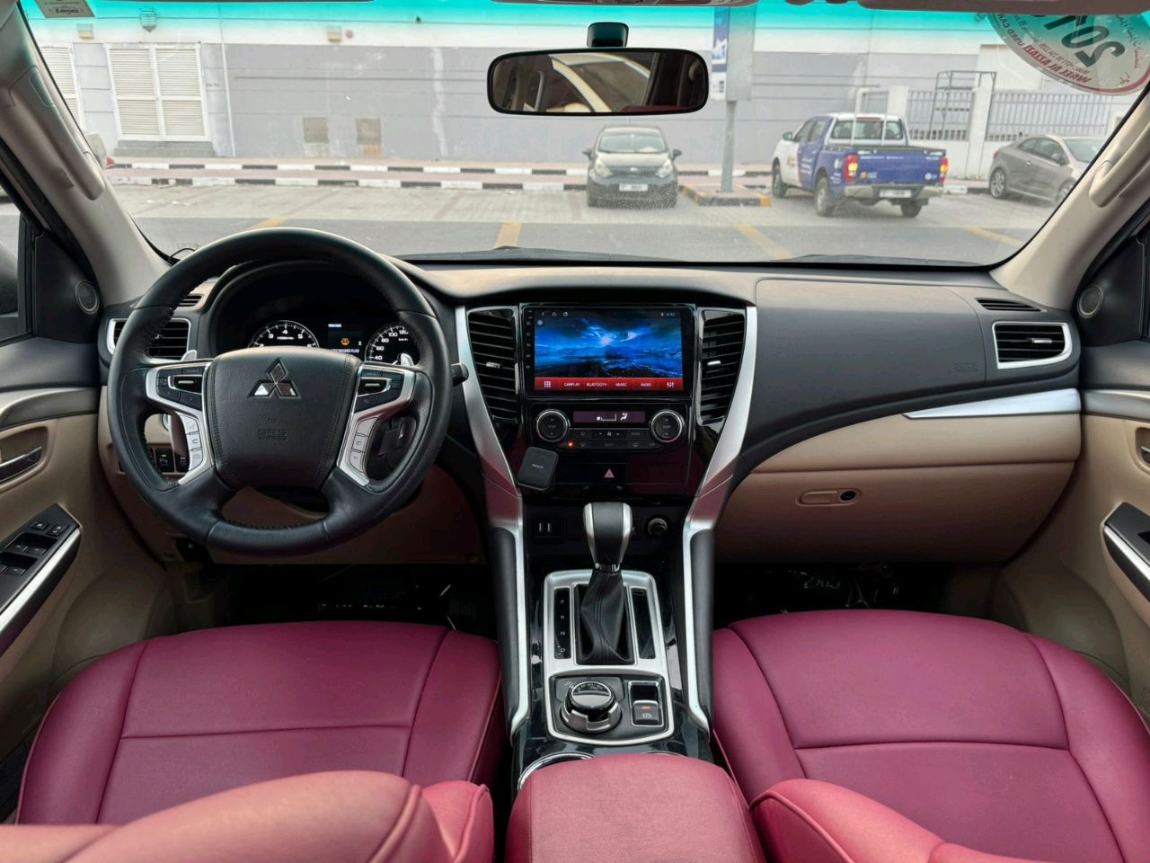 Mitsubishi Montero sport - Image 6