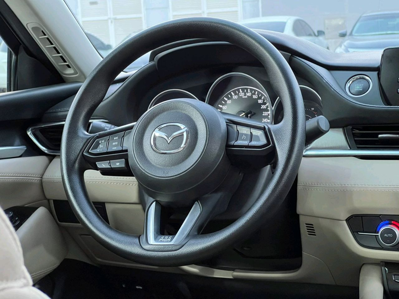 Mazda 6 - Image 8