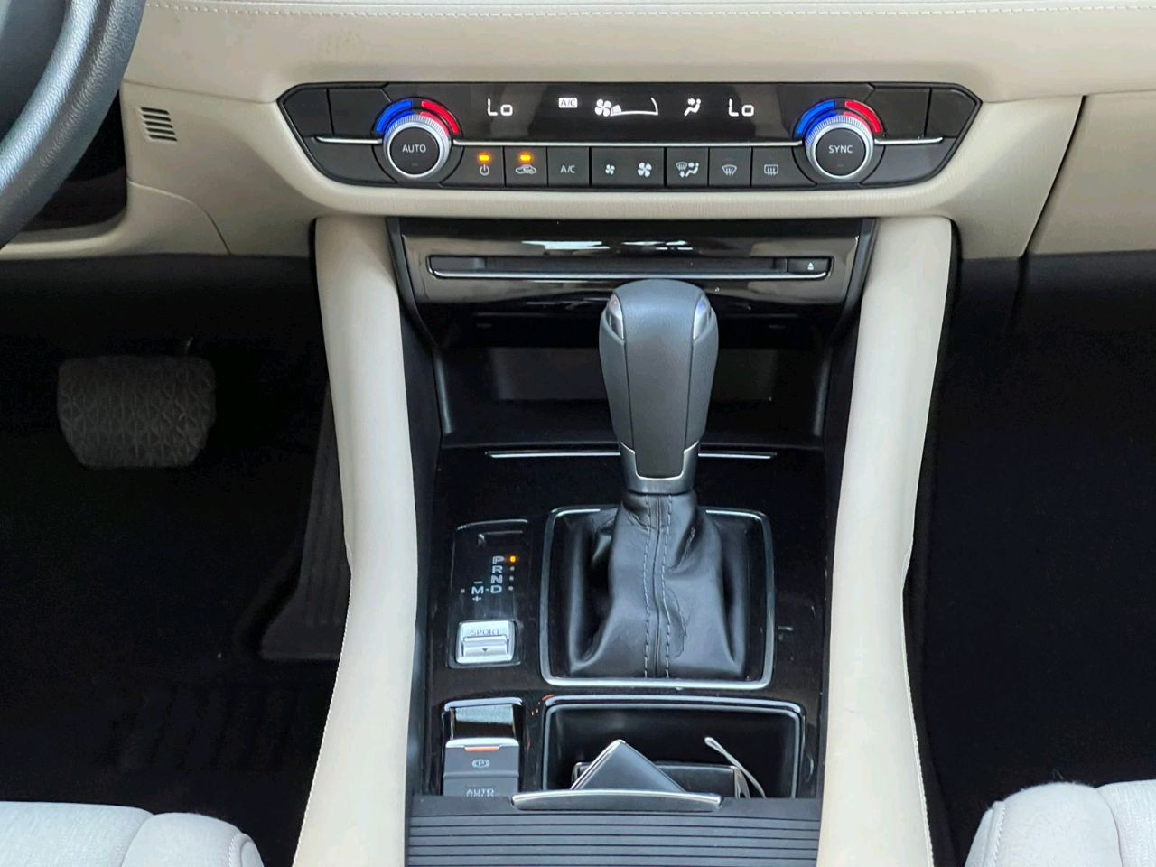 Mazda 6 - Image 2