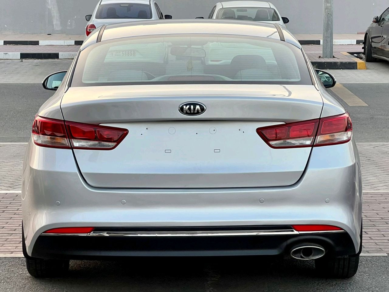 KIA Optima - Image 10