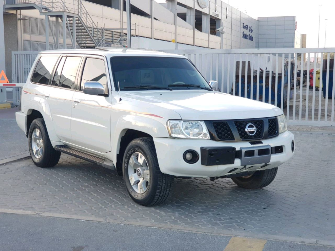 Nissan Patrol - Image 8