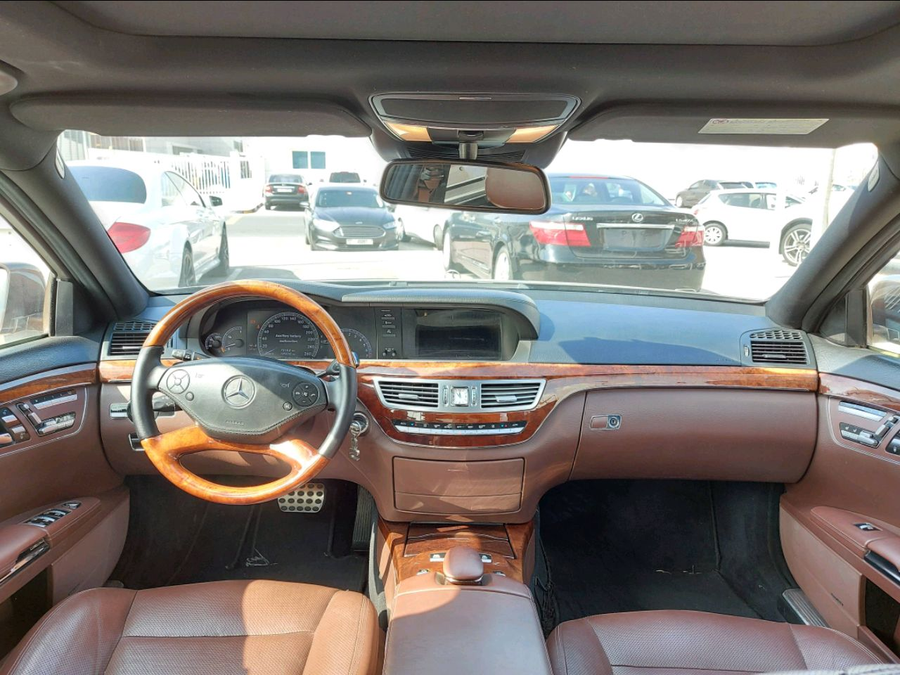 Mercedes Benz S-Class - Image 6