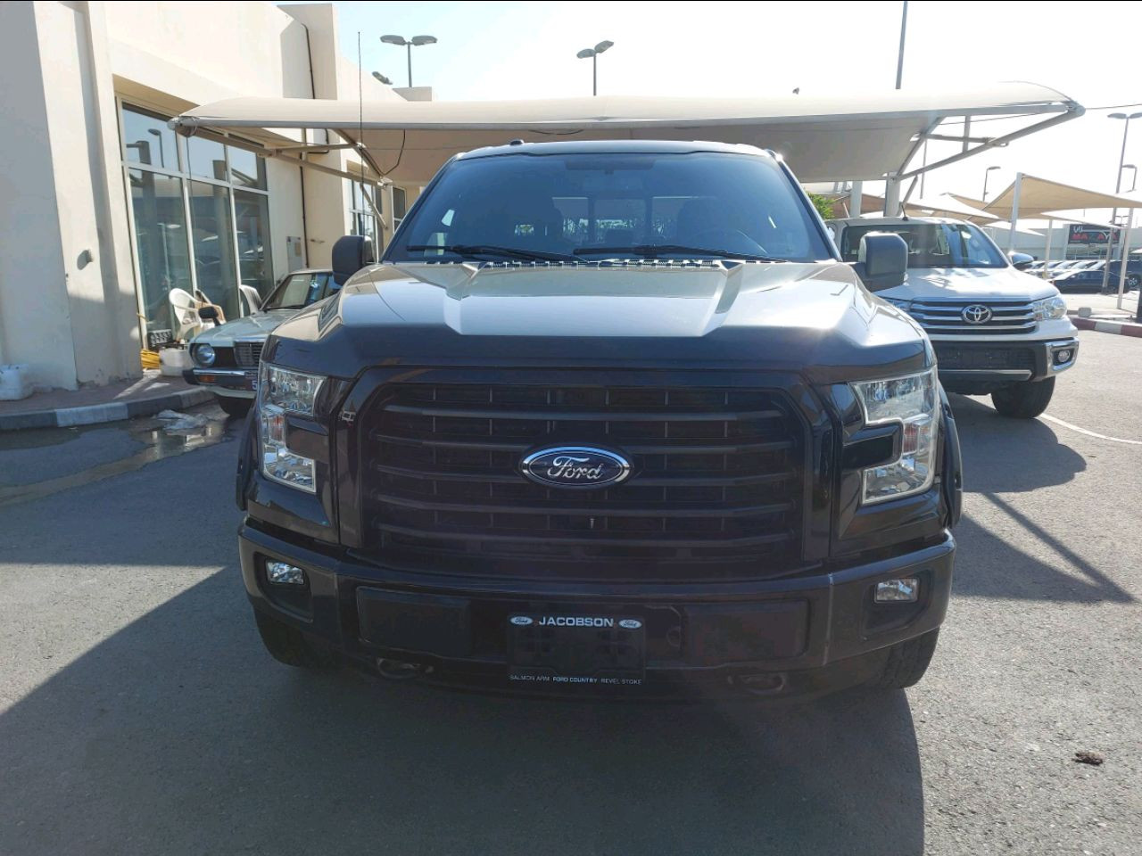 Ford F-Series Pickup - Image 3