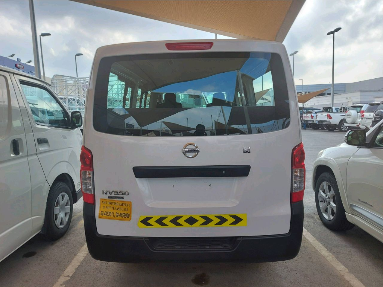 Nissan Urvan - Image 4
