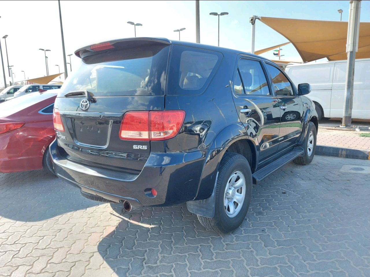 Toyota Fortuner - Image 3