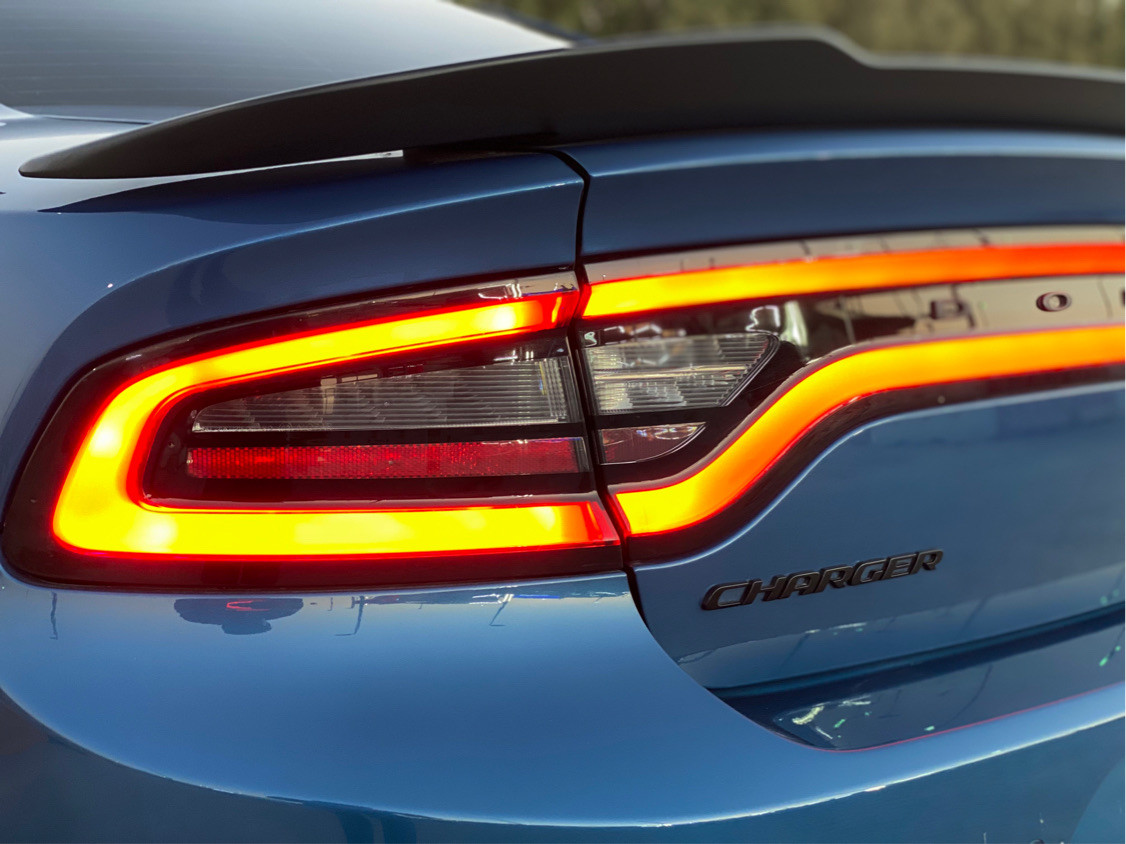 Dodge Charger - Image 4