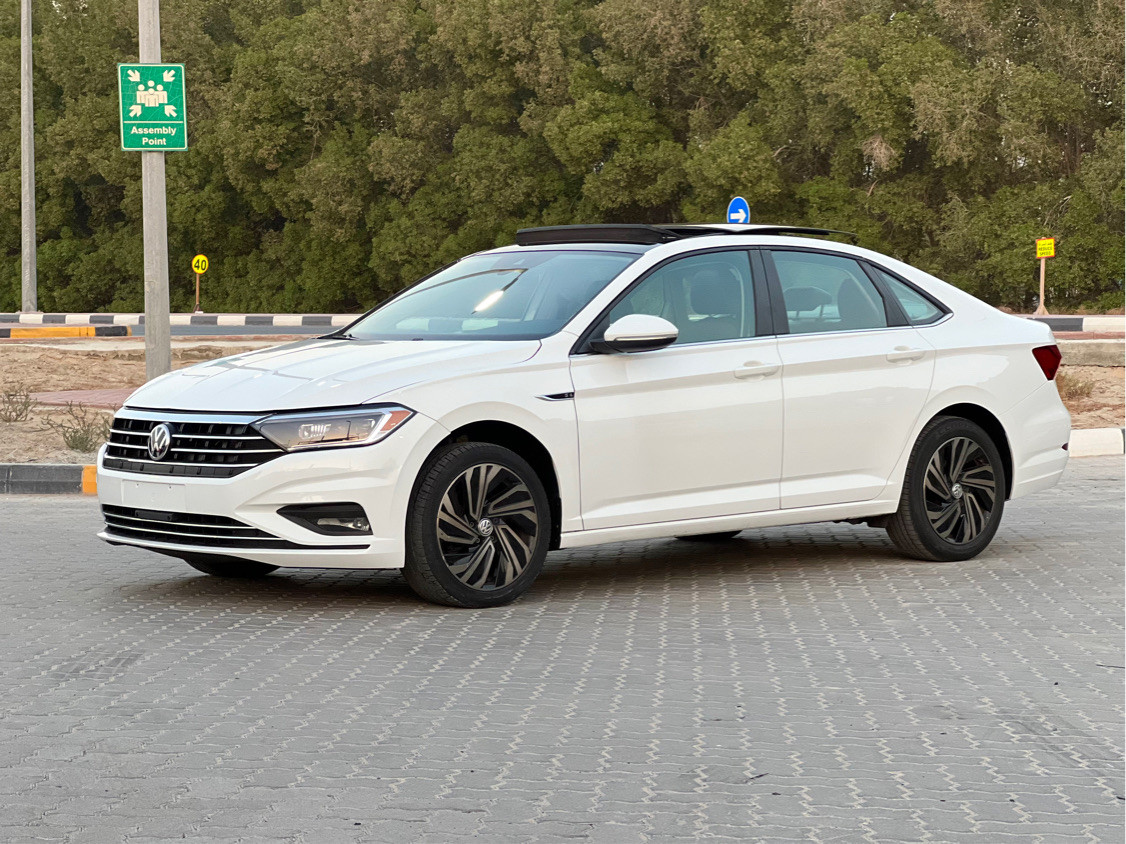 Volkswagen Jetta - Image 4