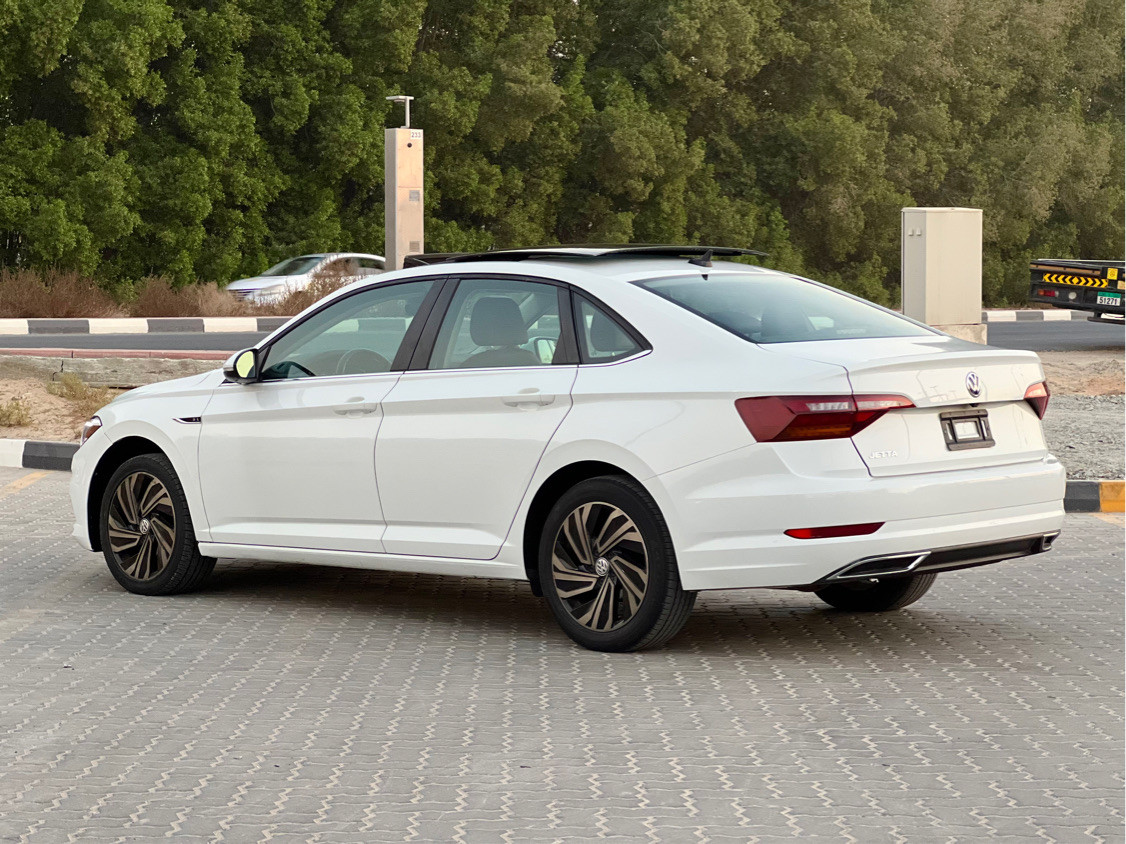 Volkswagen Jetta - Image 7