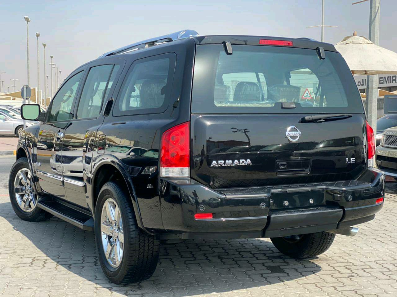 Nissan Armada - Image 2