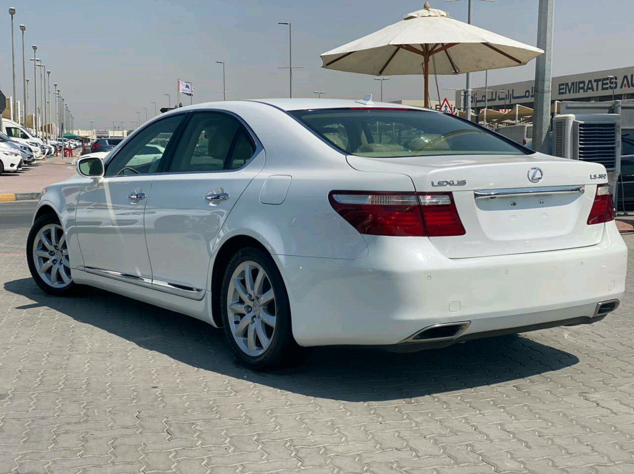 Lexus LS-Series - Image 3