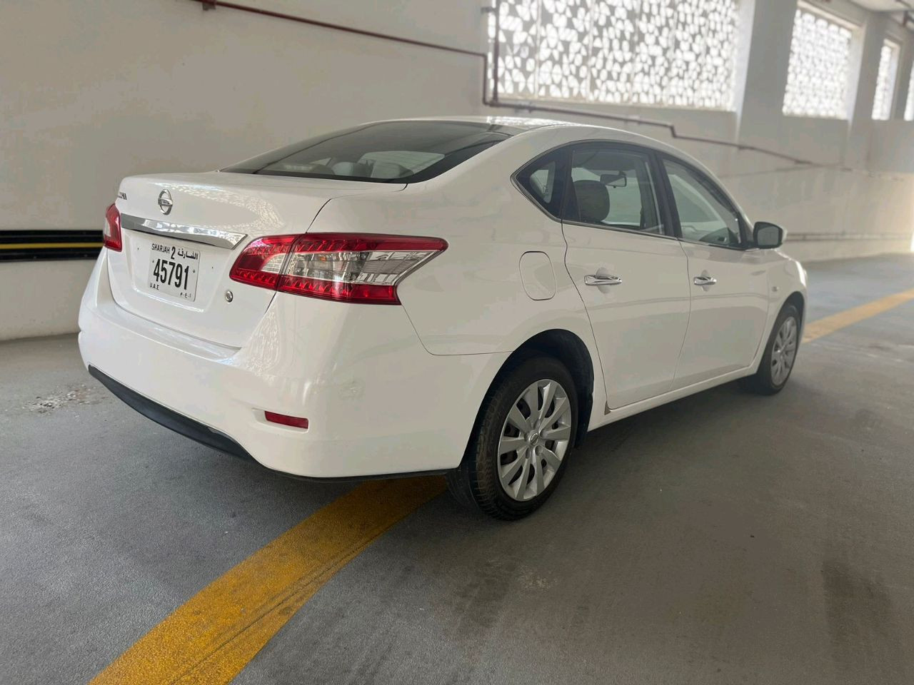 Nissan Sentra - Image 3