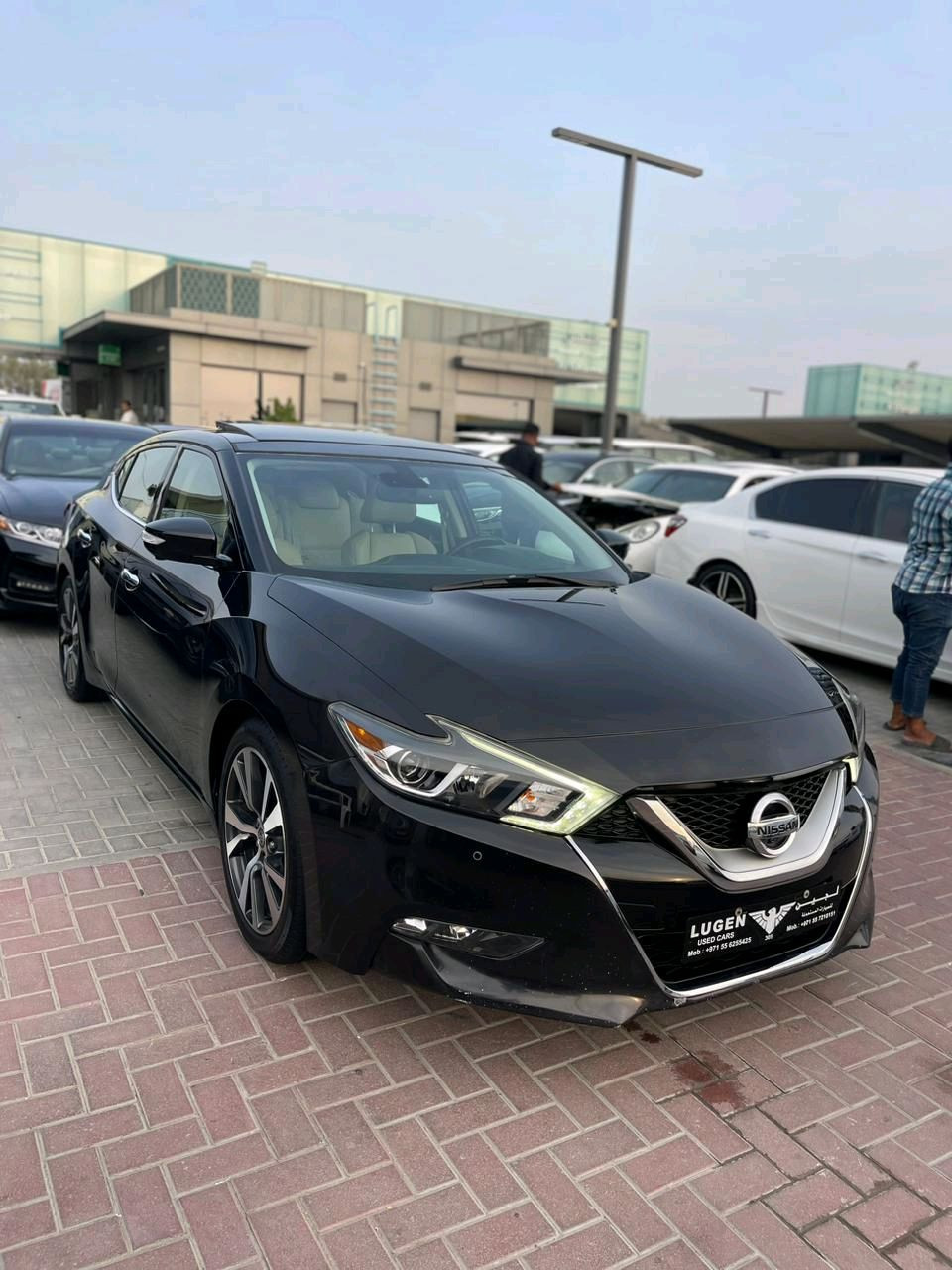 Nissan Maxima - Image 8