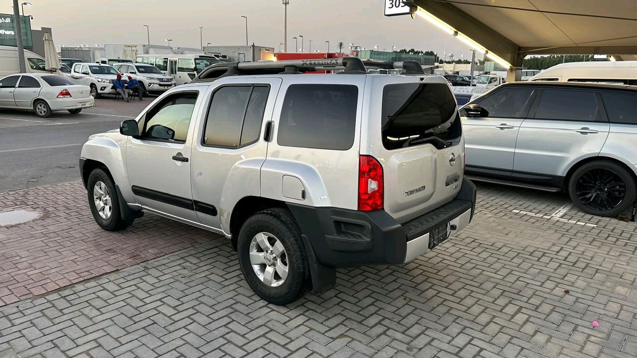 Nissan Xterra - Image 11